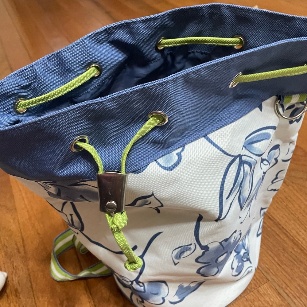 Womens floral tote